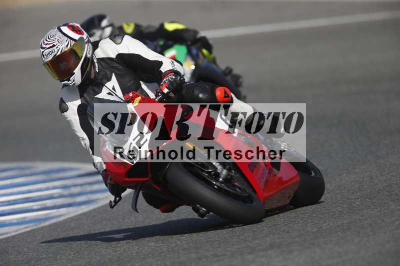 /Archiv-2024/01 26.-28.01.2024 Moto Center Thun Jerez/Gruppe gruen-green/162